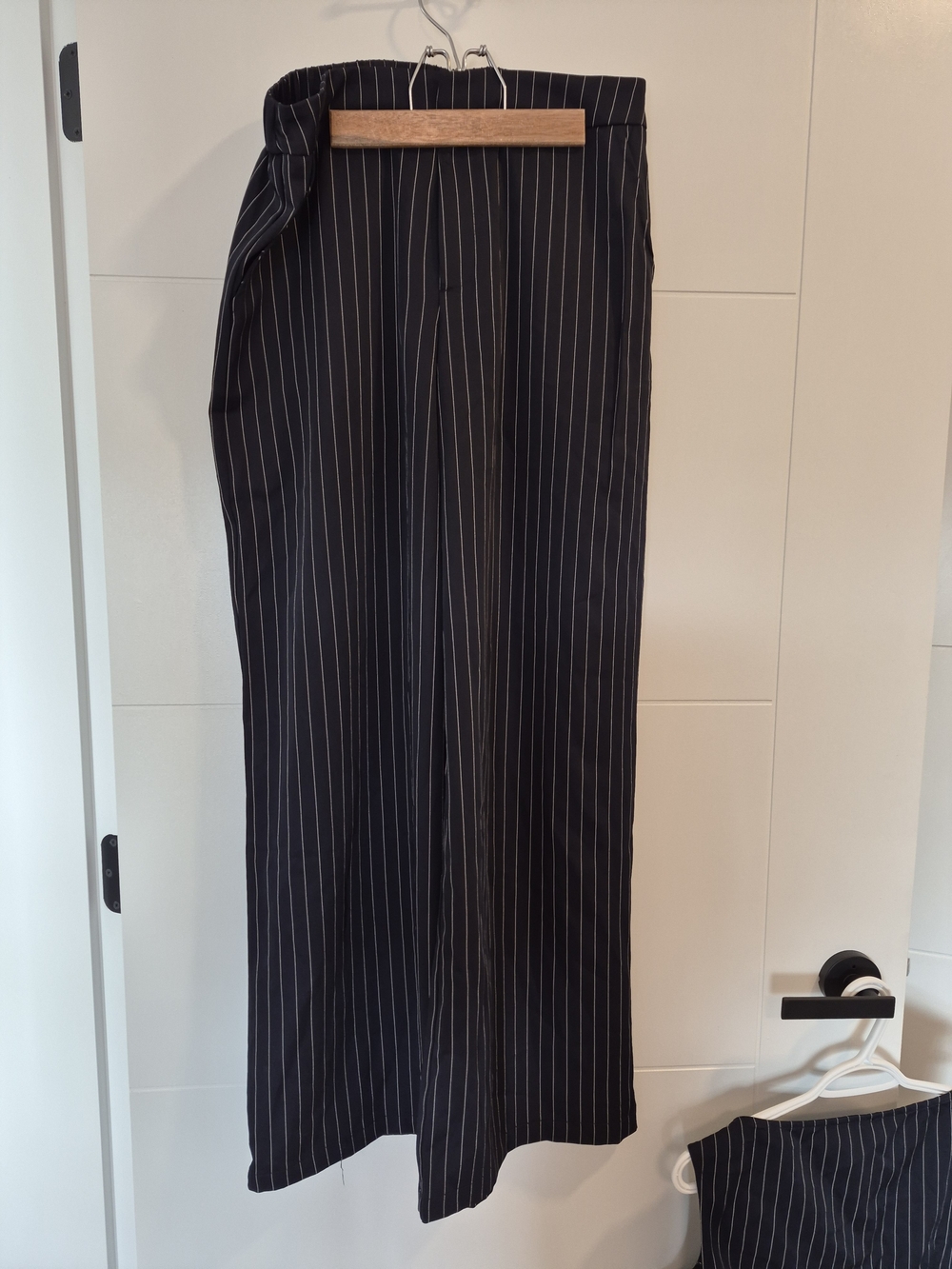 Cider Navy Pinstriped Set - Picture 7 of 10